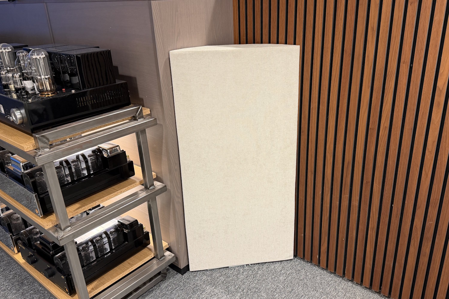 Silent Decor Triabs/corner med tyg
