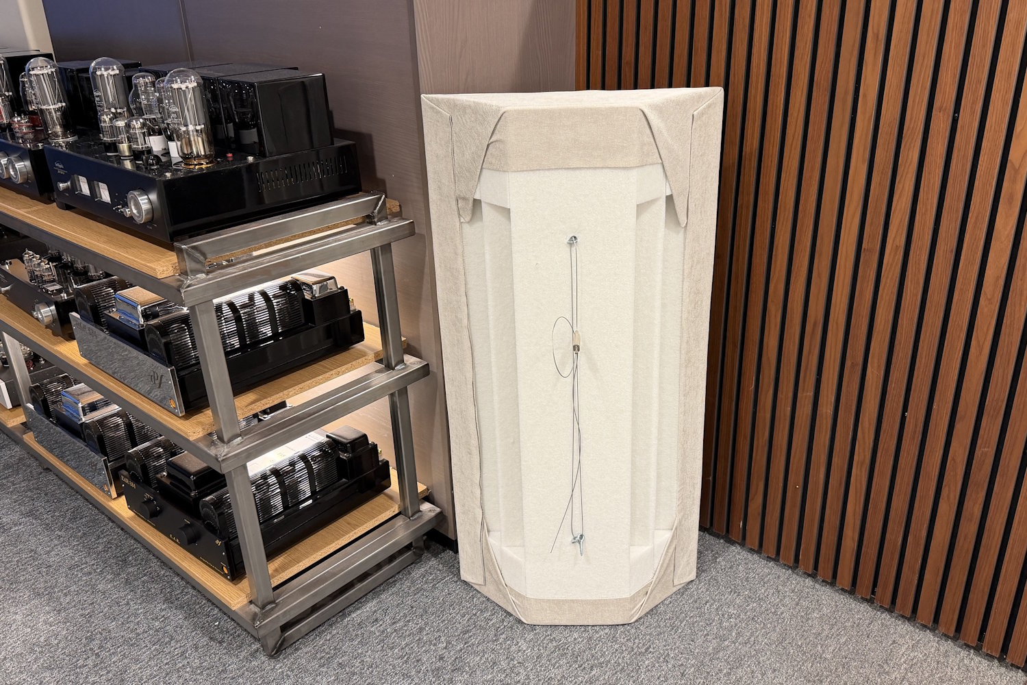 Silent Decor Triabs/corner med tyg - 2