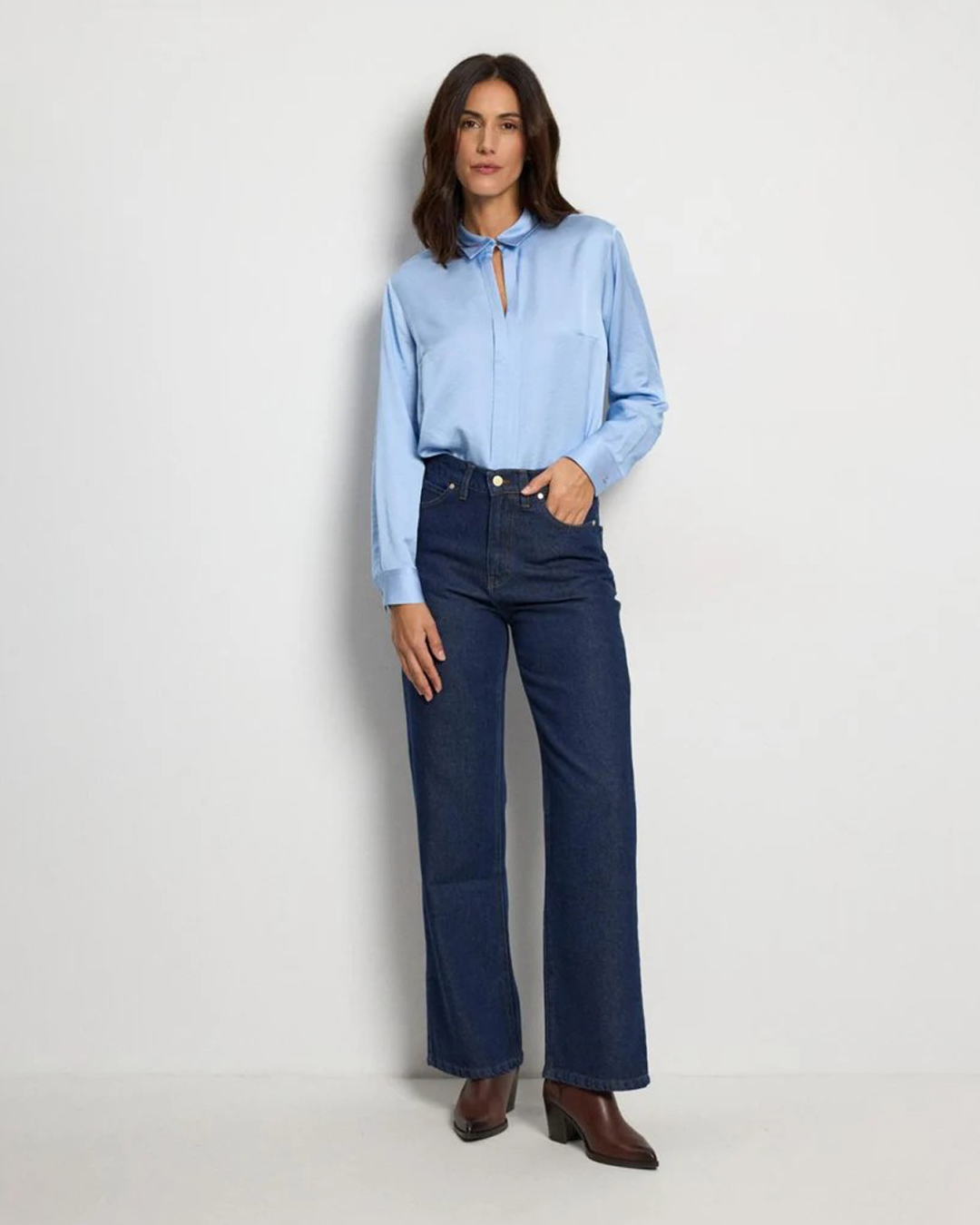 Blus Olalla krage en knapp ljusblå - 7