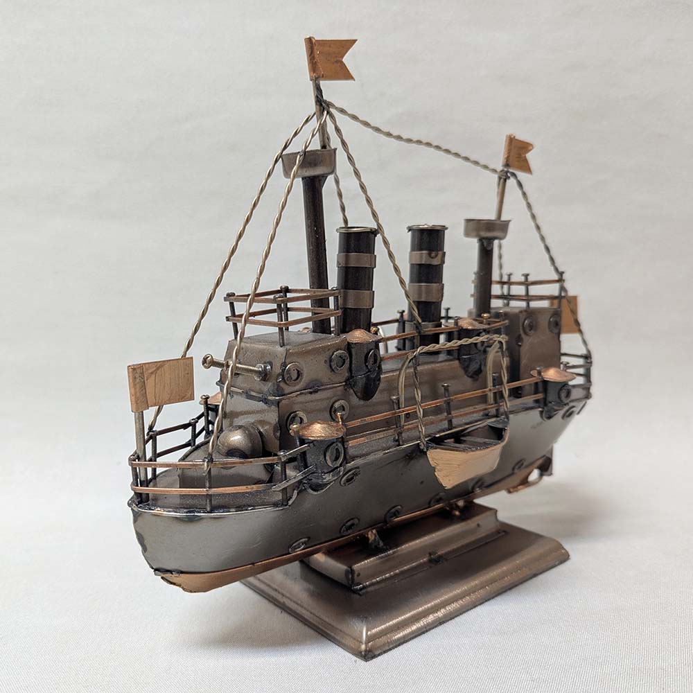 Steampunk Tin Boat 26x22 cm