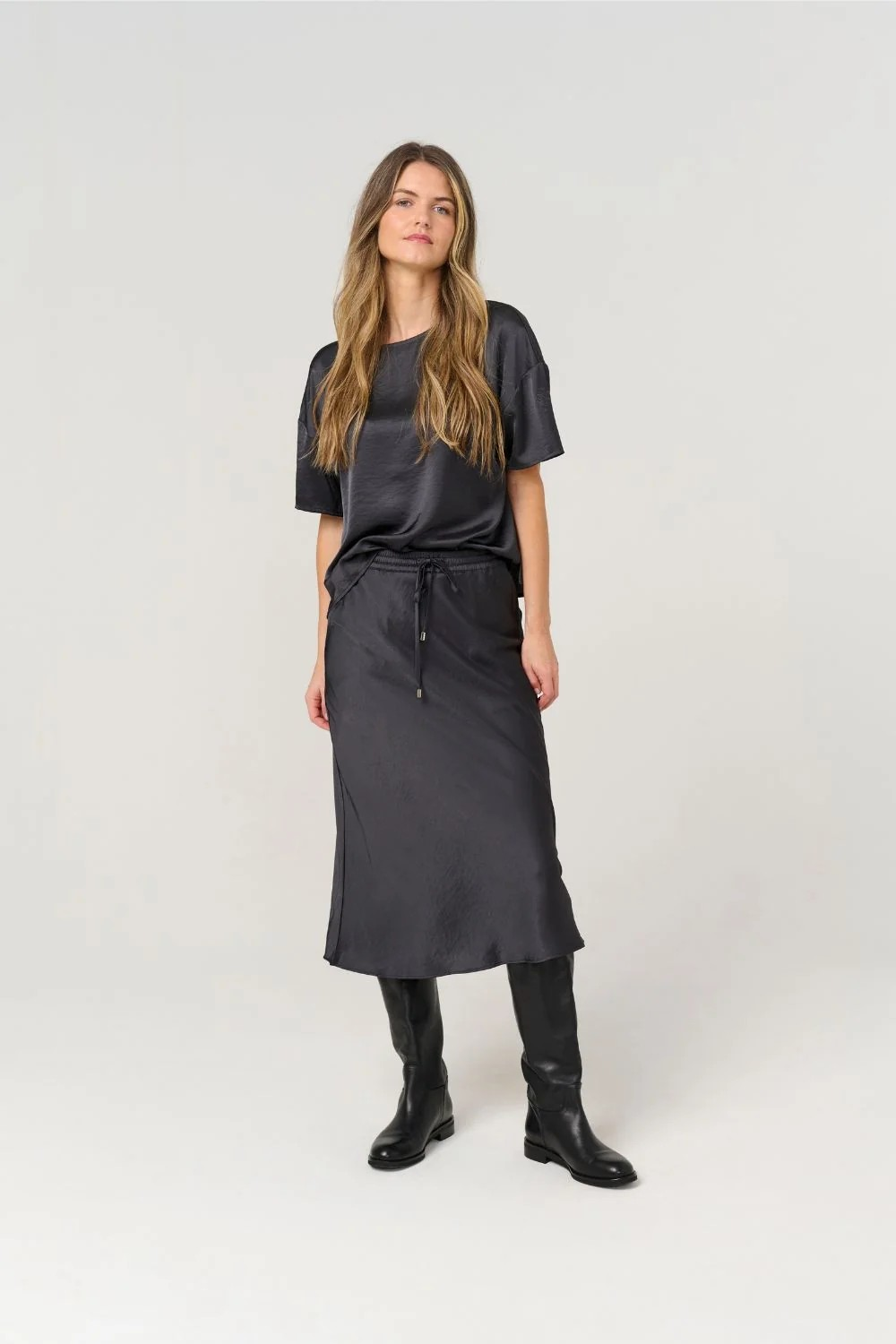 Clip S/S Blouse - Dark Grey - CostaMani