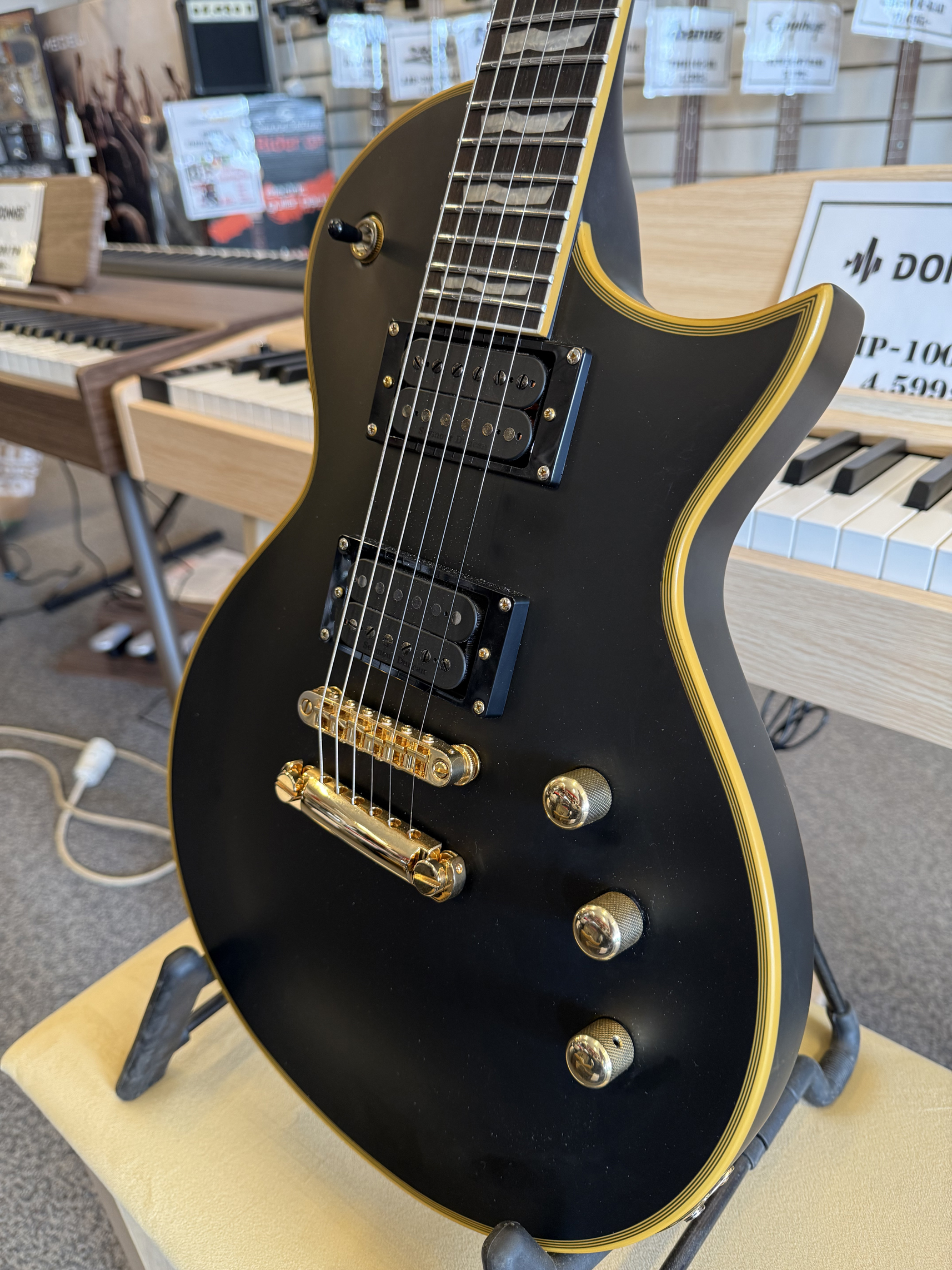 ESP/LTD EC-1000 Deluxe w Seymour Duncan - 3