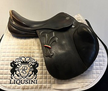 Hoppsadel Prestige Arezzo 17"