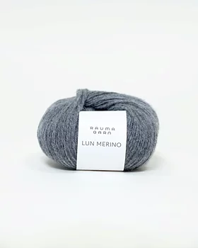 Nystan Mellangrå Lun Merino Rauma 82 i melerad grå nyans.
