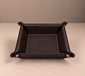 Catchall leather dark brown