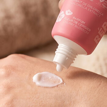 ZAO Hand & Nail Cream 950 Cherry Blossom 30ml