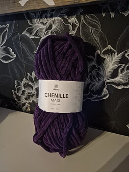 Chenille maxi, 12310 Goth Muffin, 100gr, Järbo