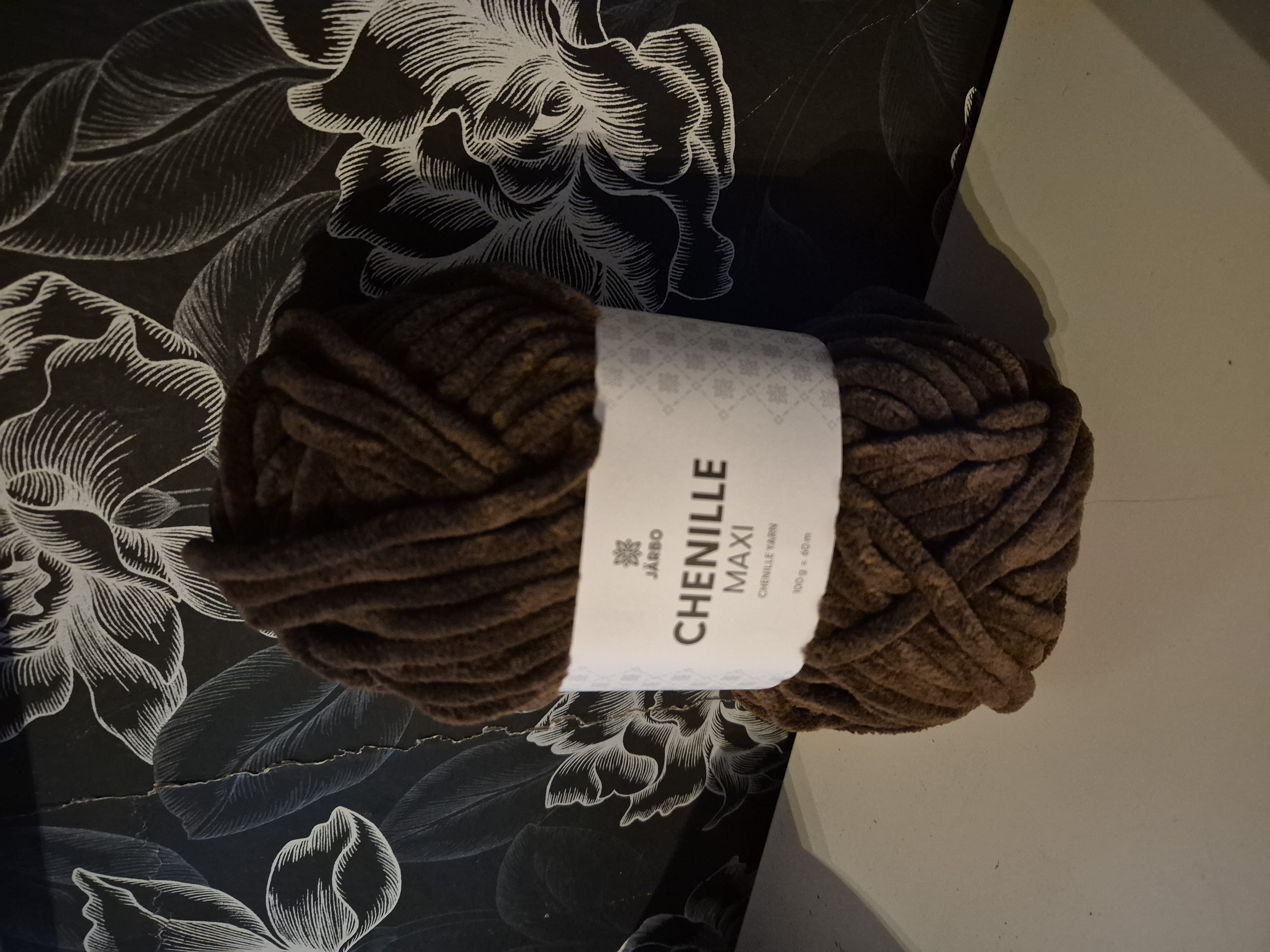 Chenille maxi 12312 Choco Loco 100gr Järbo