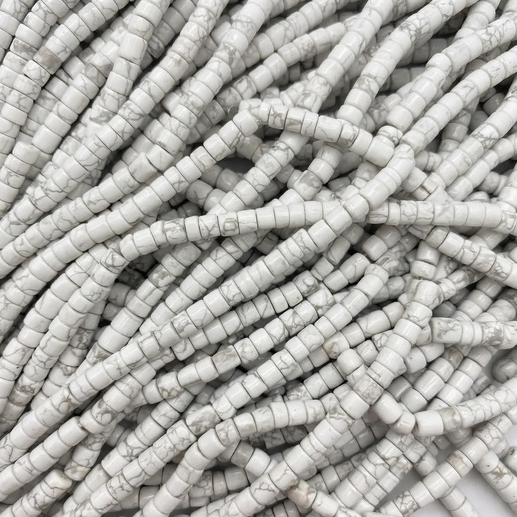 Howlit Heishi Vit 4x2 mm ädelsten