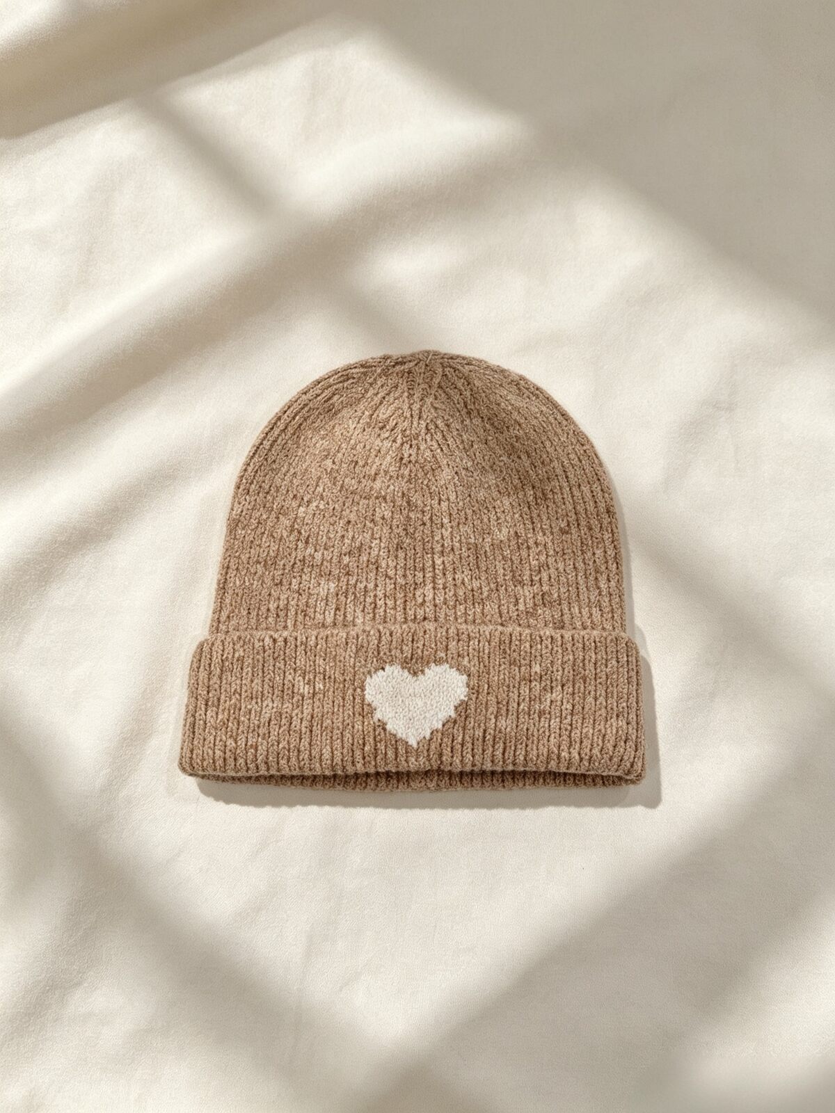 Beanie heart taupe - 2