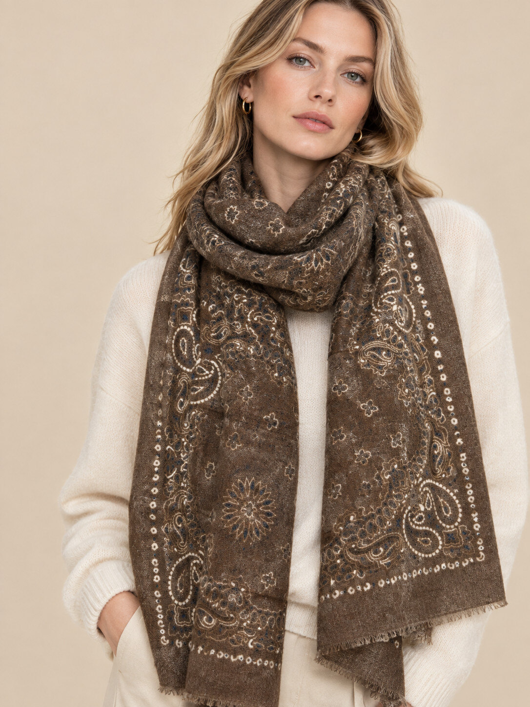 Scarf paisley bandana print brown