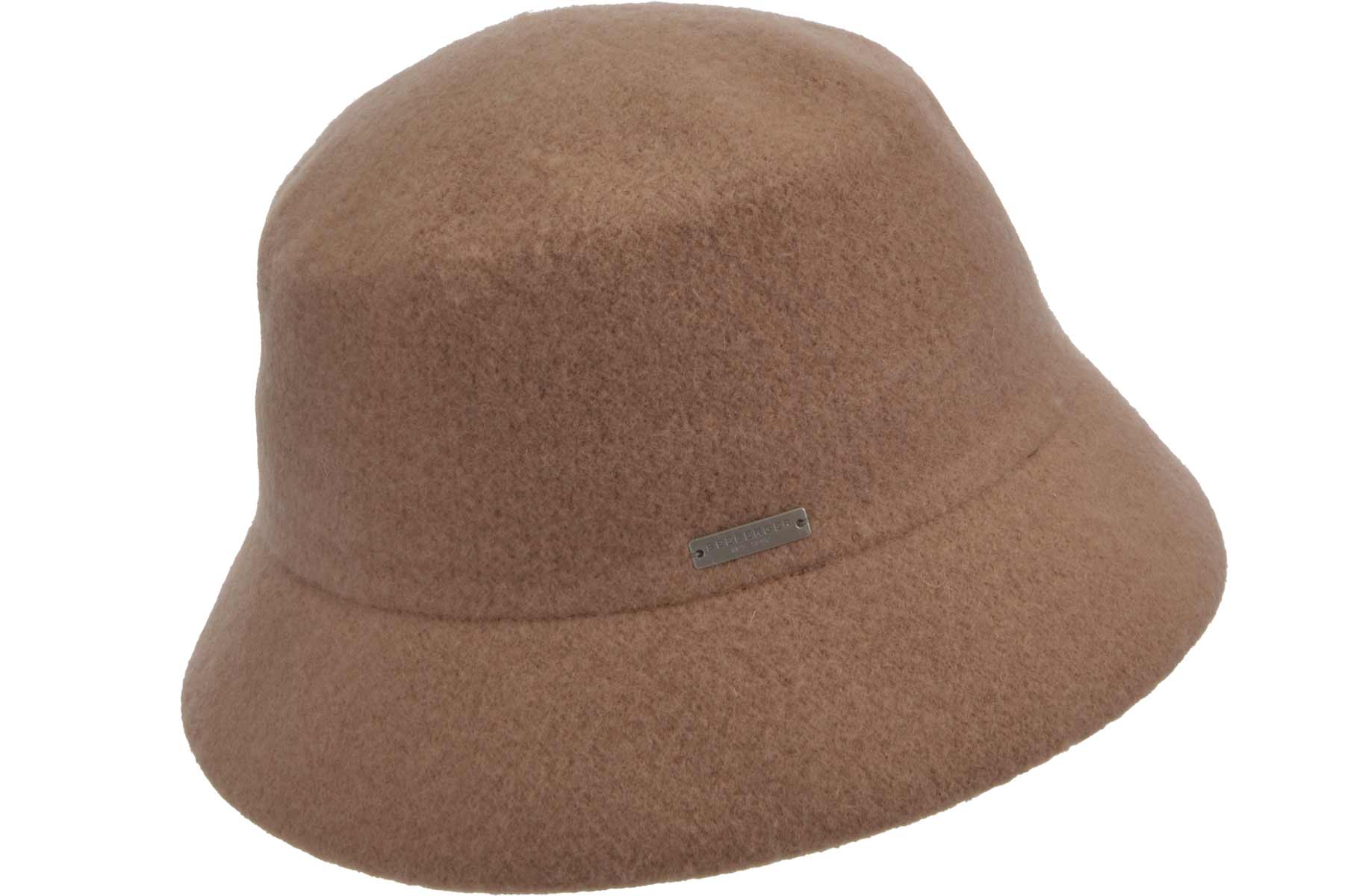 Bucket / Beppe hatt  i mjuk ull 