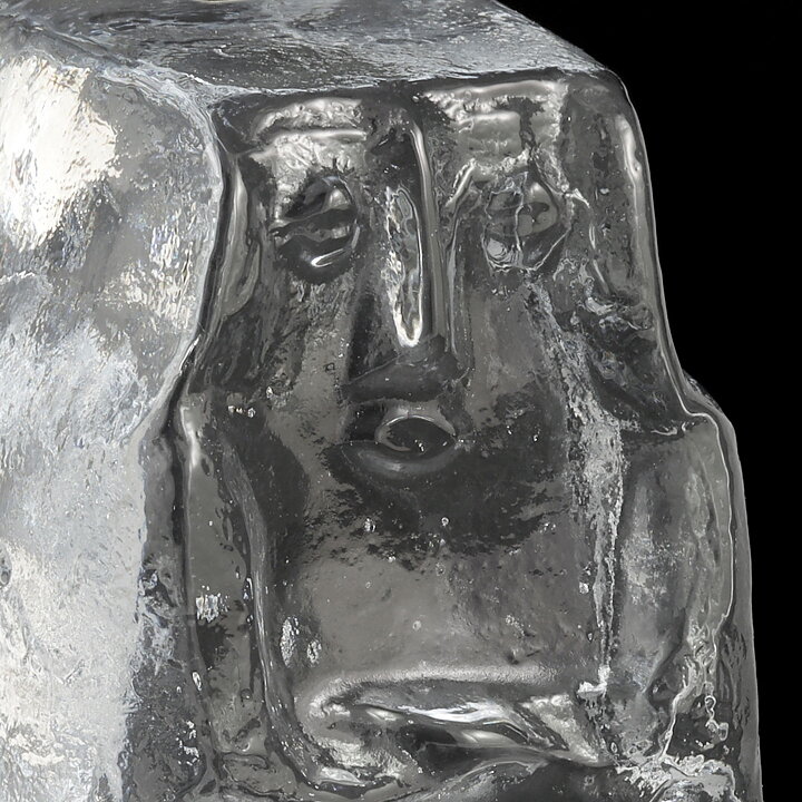 Erik Höglund (1960) Rough-Hewn Clear Glass Figure 11 cm (2)