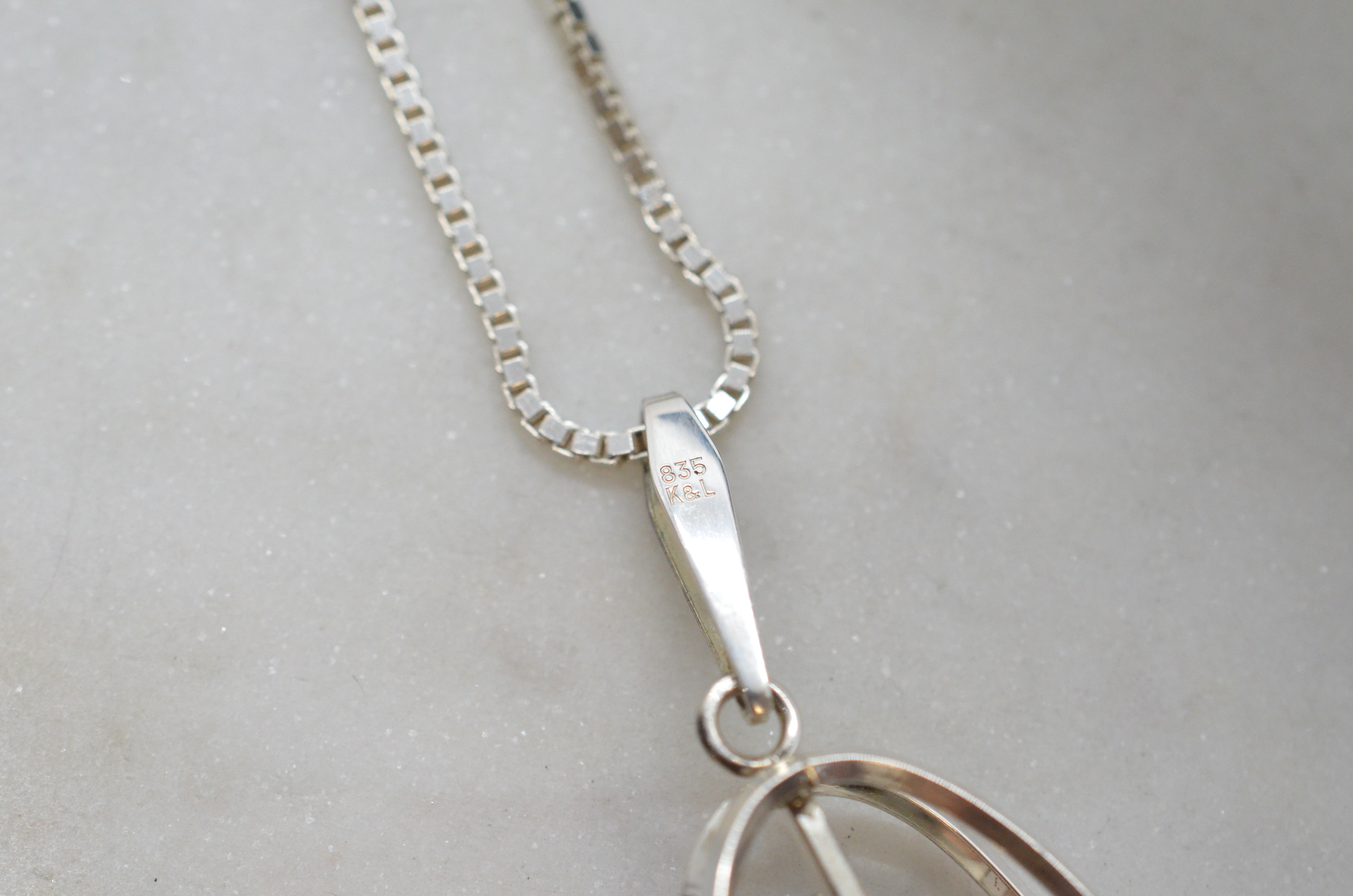 Vintage silverhalsband med mörkrosa sten - 6
