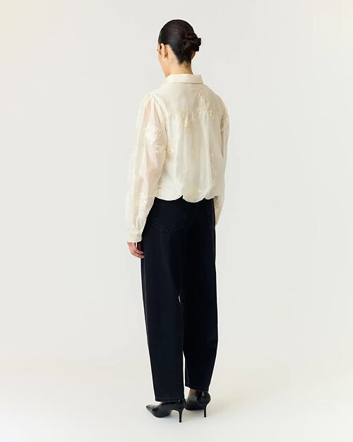 Blus Mila show brodyr guldbeige - 4