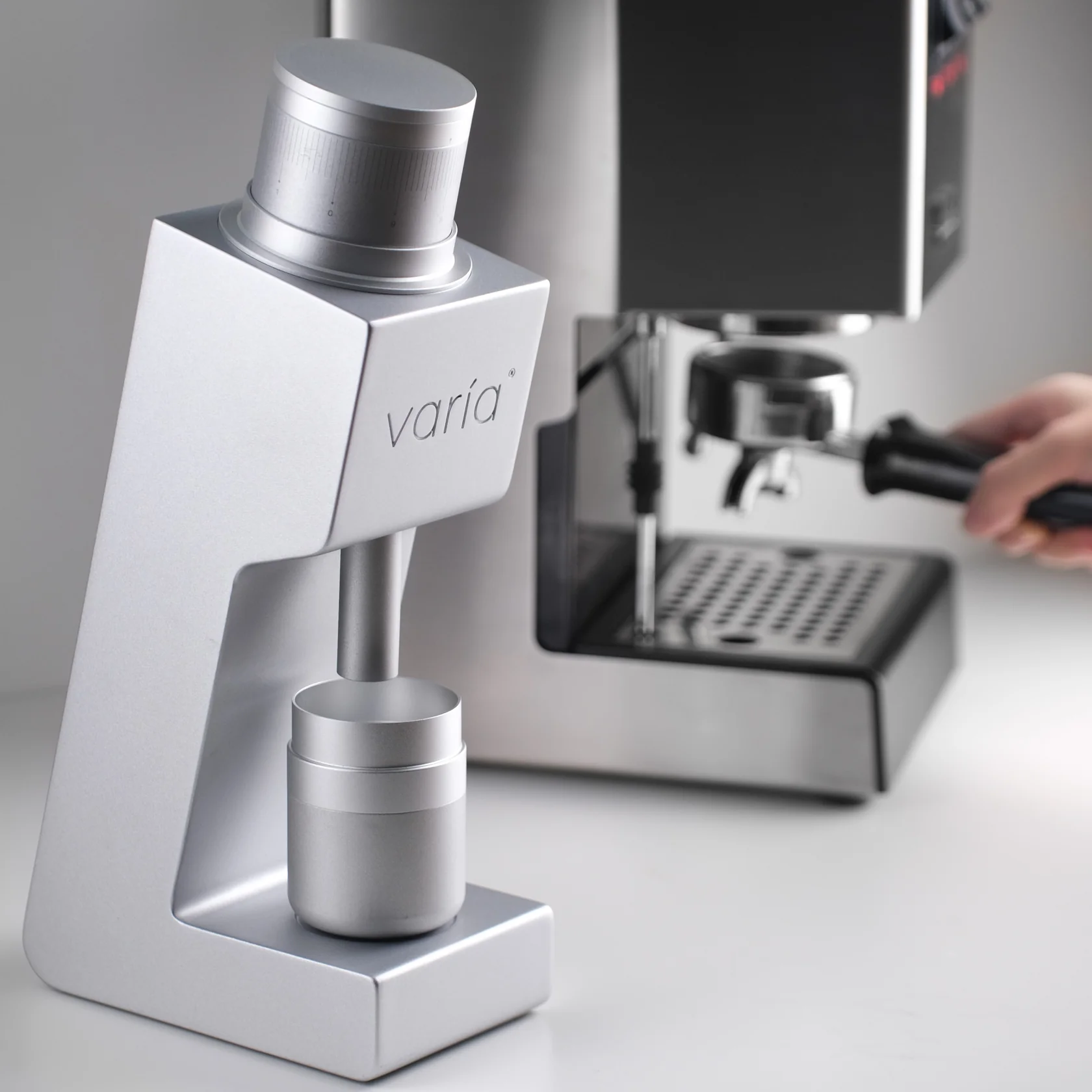 Varia - Grinder VS4 - Precision Coffee Grinder with Conical Burr - Silver - 3