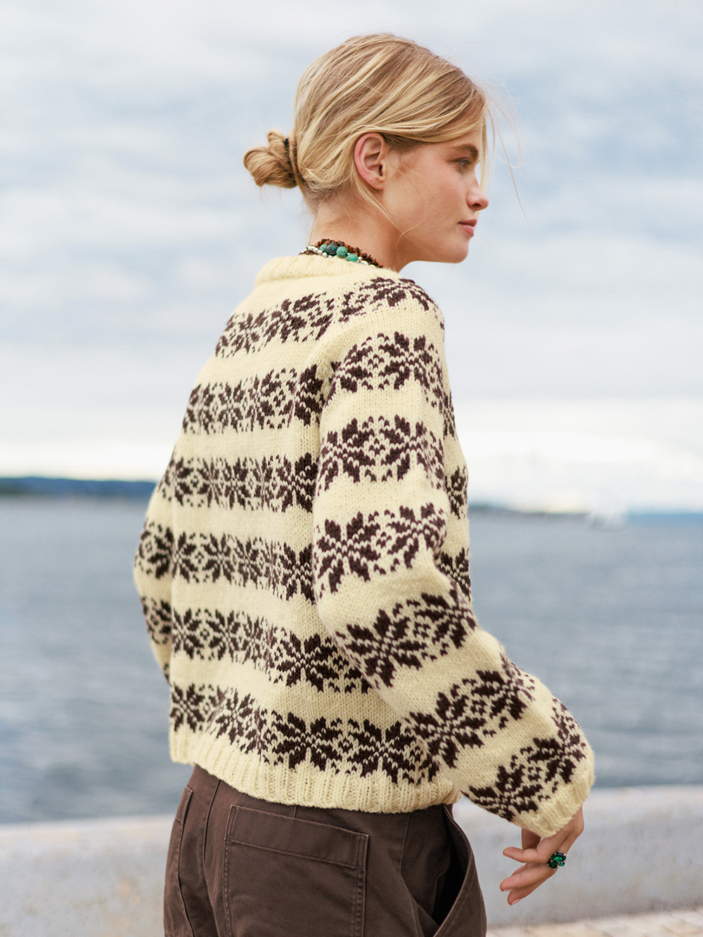 Sandnes Alvar 2609_01 (17 m flerfärgsstick st 4,5) - 3