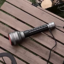 SWISSTECH lampa toll 1000 lumen, uppladdningsbar 