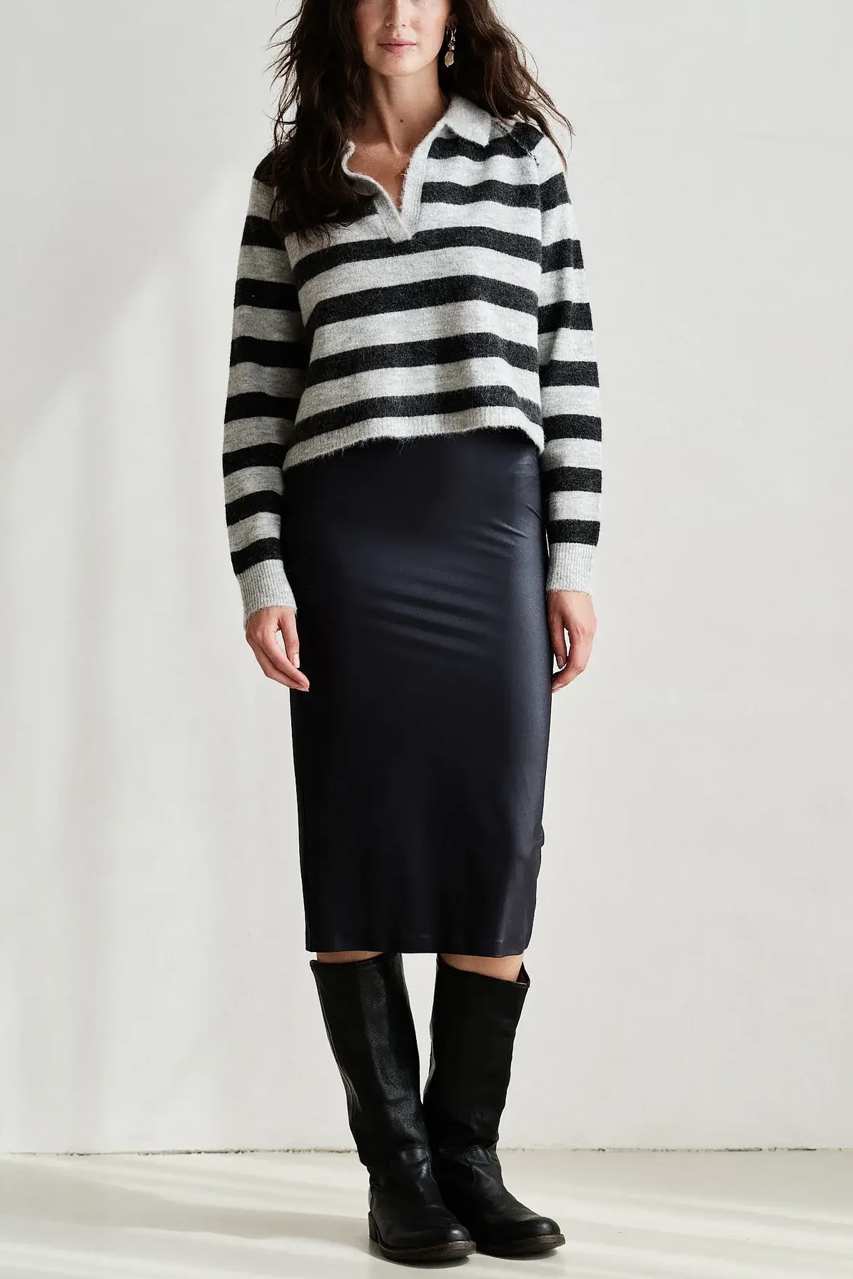 Penn & Ink NY  - Skirt Black - 3