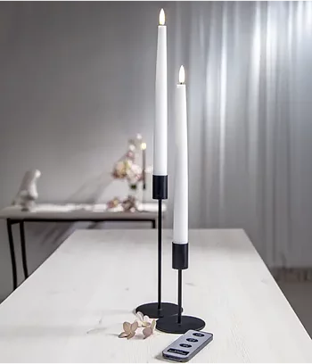 2 st antikljus 28 cm. Vita LED-ljus med batteri, fjärrkontroll och timer