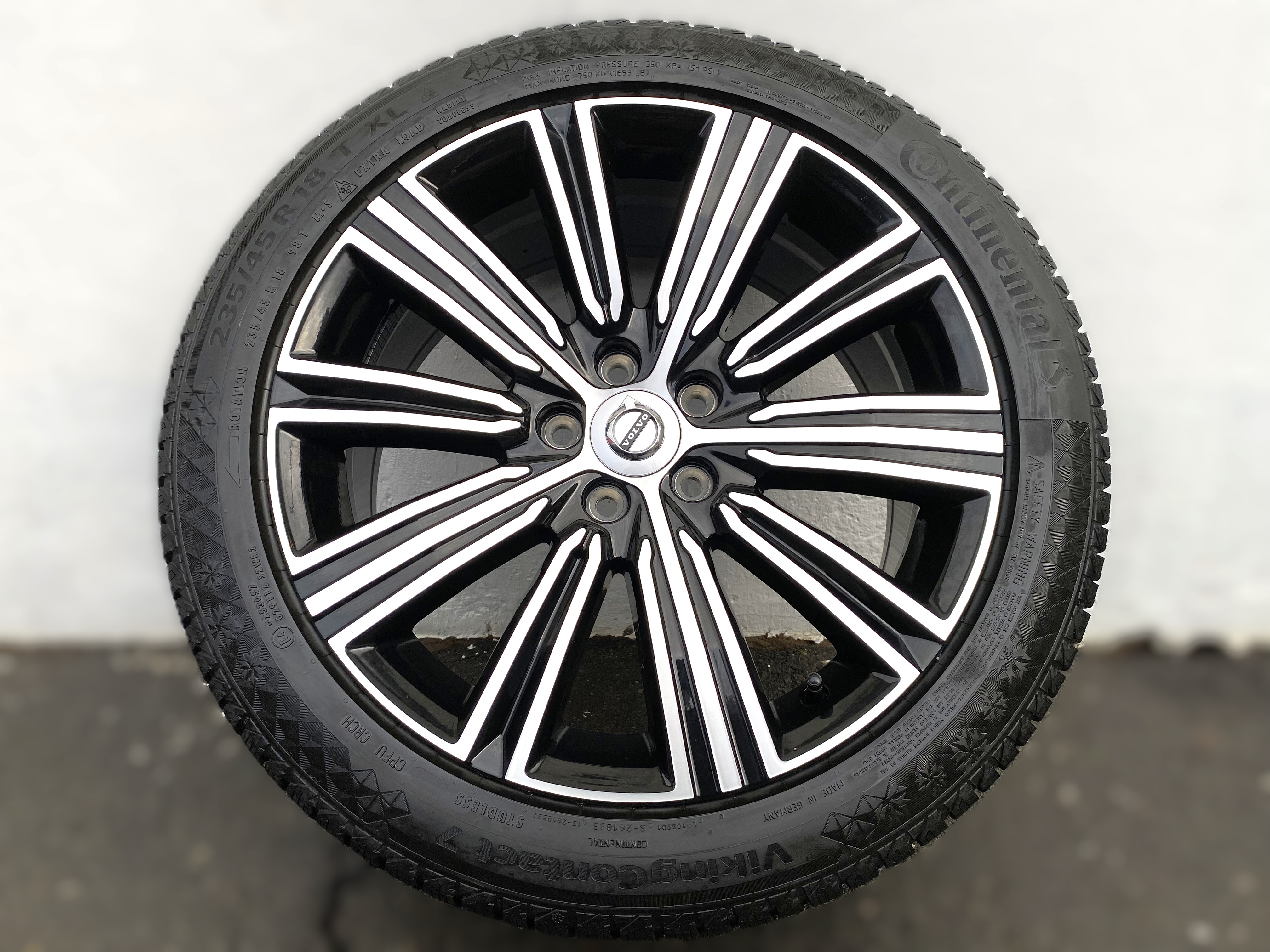 Kompletta Vinterhjul FRIKTION | 18" VOLVO V60 31471312 10-Multi Spoke Turbine Black Diamond Cut | 5x108 8x18 ET42 63.4 +  235/45 R18 98T XL Continental Viking Contact 7 | V44-2021 | 6.5mm | 6.5mm | 6mm | 6mm - 7