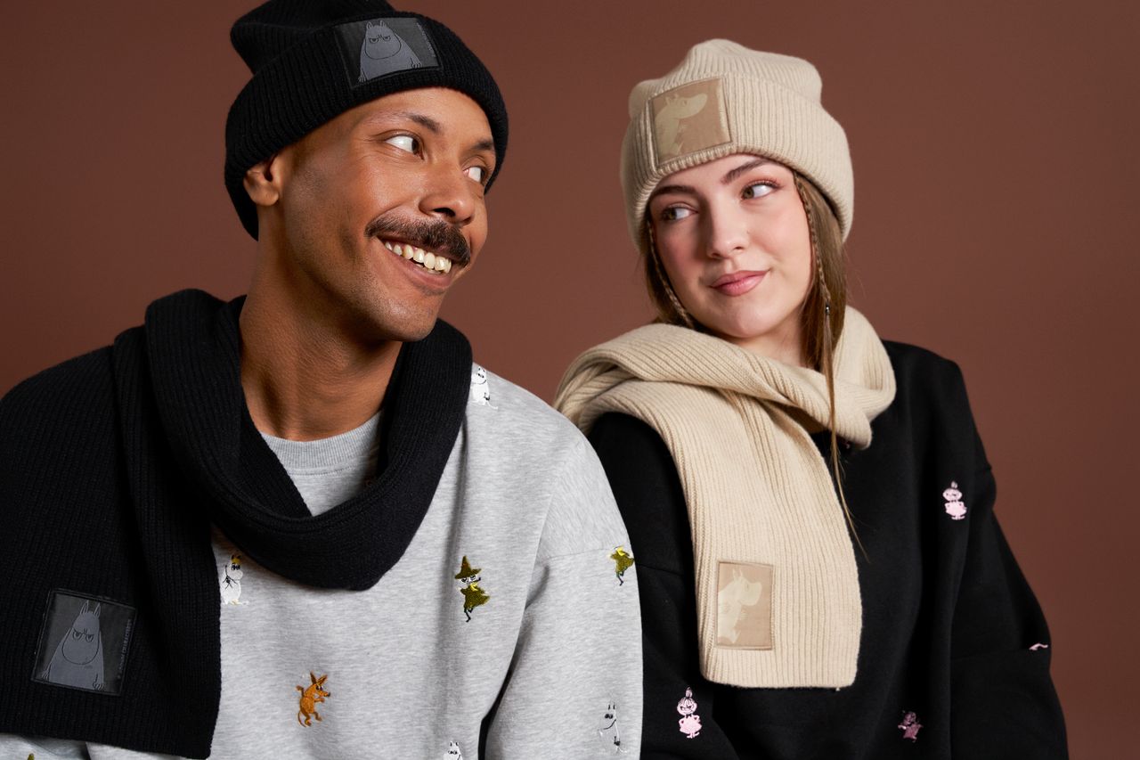 Mumin Stickad Mössa - Beige (Vuxenstorlek) - 2
