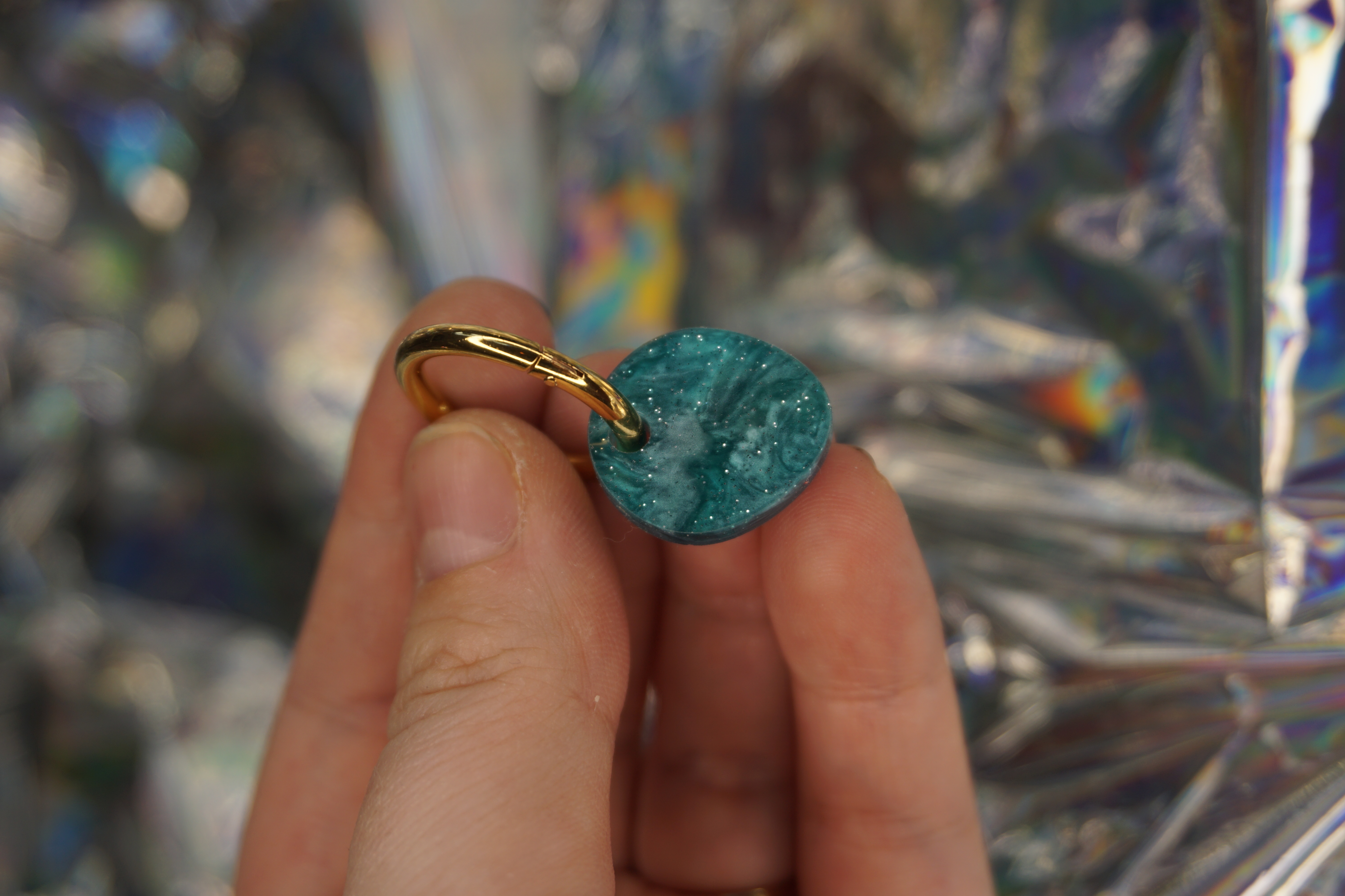 Pebble mörkgrön glitterpearl