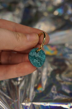 Pebble mörkgrön glitterpearl