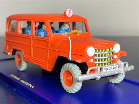 Tin Tin   Willys Overland JeepStations Wagon  1:43