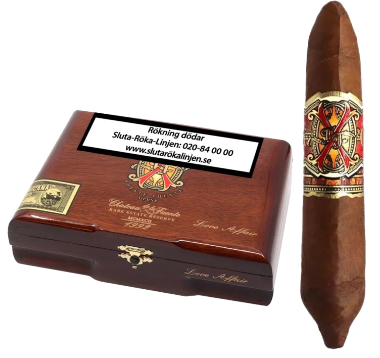 Arturo Fuente OpusX Love Affair - 2