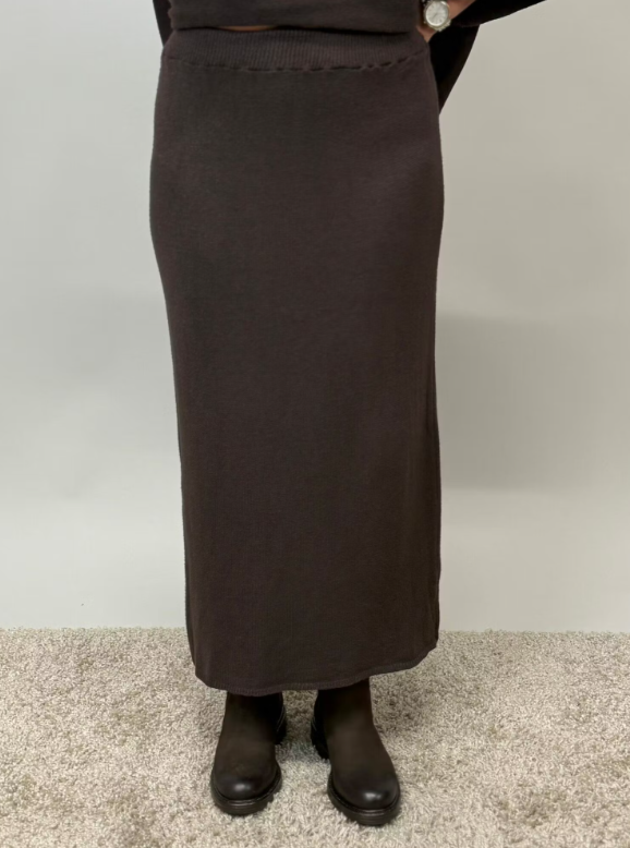 Celia stickad kjol brun one size