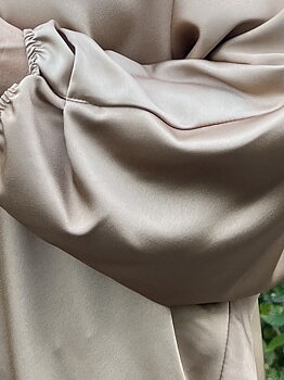 Train of Trend Blus Champagne