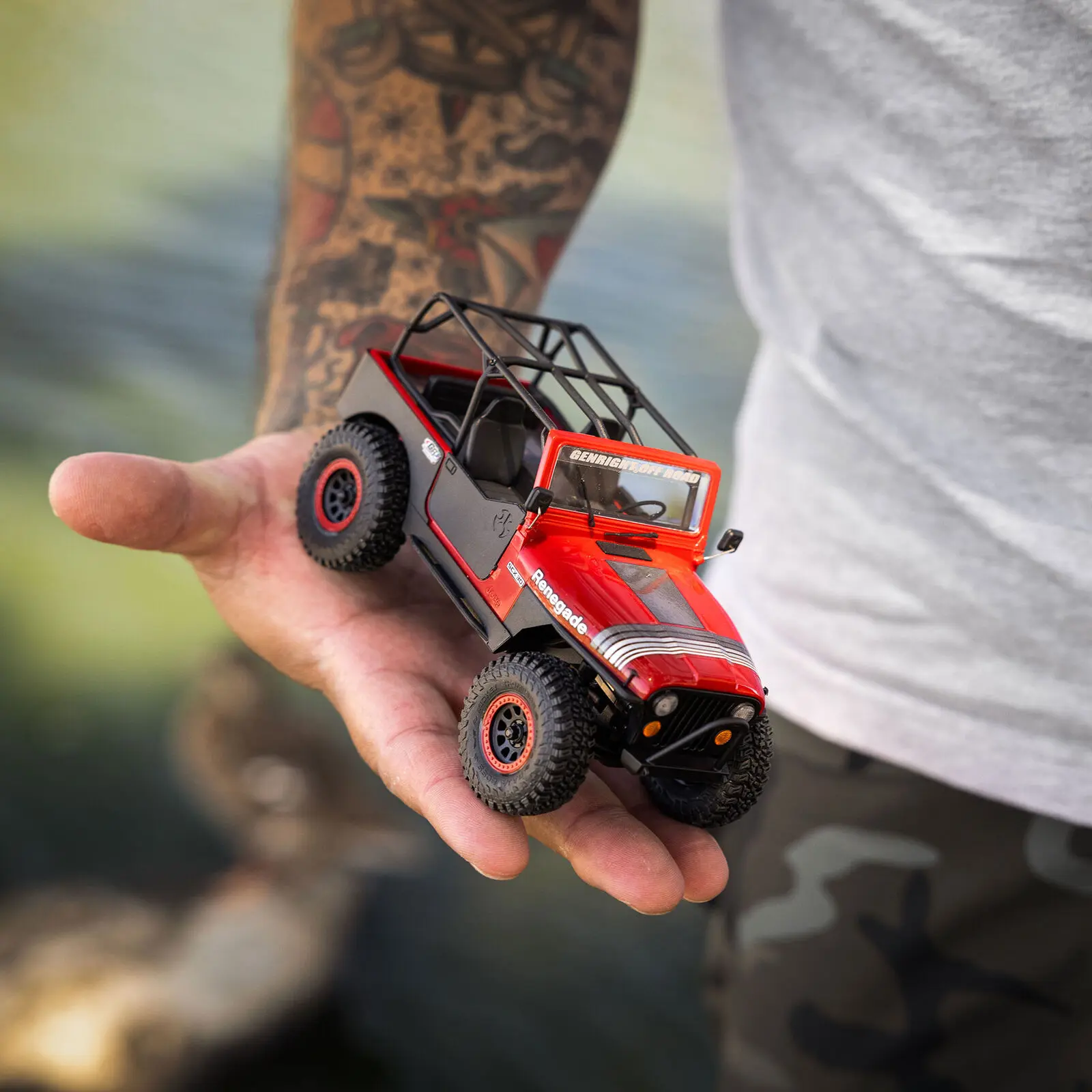 Axial 1/30 SCX30 Jeep CJ-7 GenRight 4X4 RTR Rock Crawler med borstad motor (batteri och laddare ingår), röd - 23