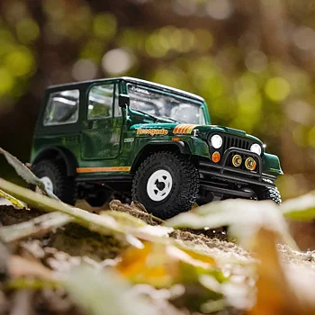 Axial 1/30 SCX30 Jeep CJ-7 GenRight 4X4 RTR Rock Crawler med borstad motor (batteri och laddare ingår), Grön