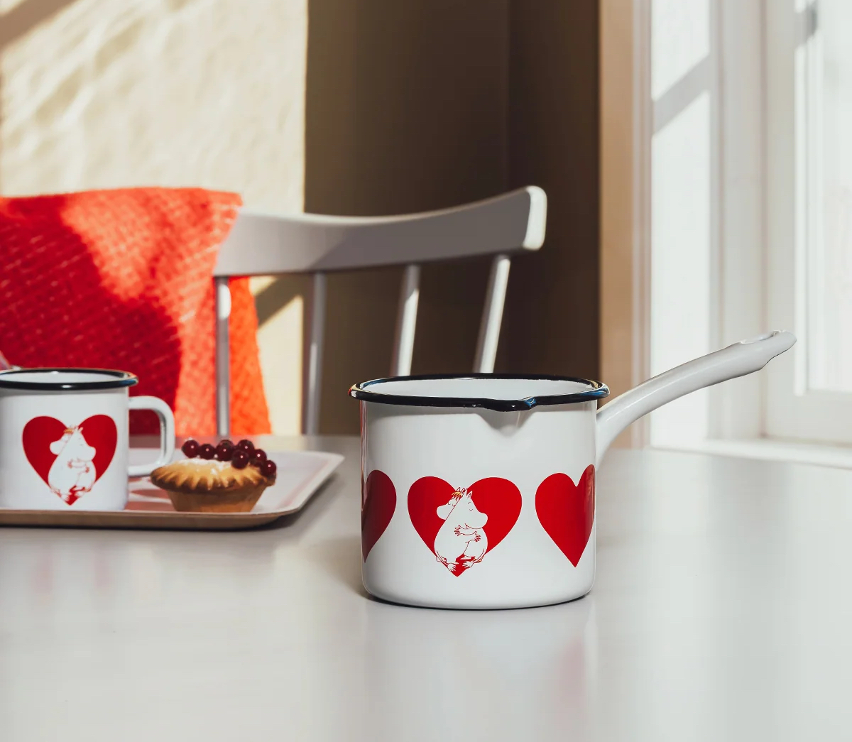 Moomin Enamel Saucepan 1,3 L - Heart - 3
