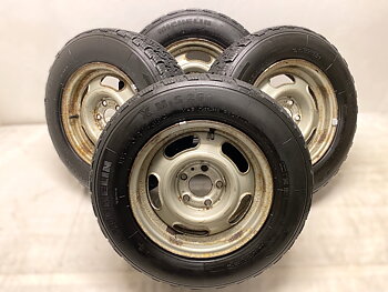 Kompletta Vinterhjul DUBB | 14" VOLVO 1273879 1-Ägare | 5x108 5.5x14 ET25 65.1 +  185/70 R14 88Q Michelin X M+S 260 * Äldre DOT* | Datum: 202-212-212-304 | 7.5mm | 6.1mm | 5.6mm | 7.3mm