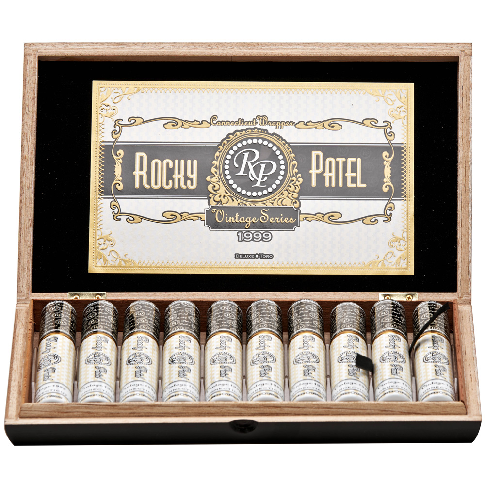 Rocky Patel Vintage 1999 Connecticut Deluxe Toro Tubos