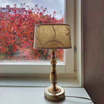 Bordslampa