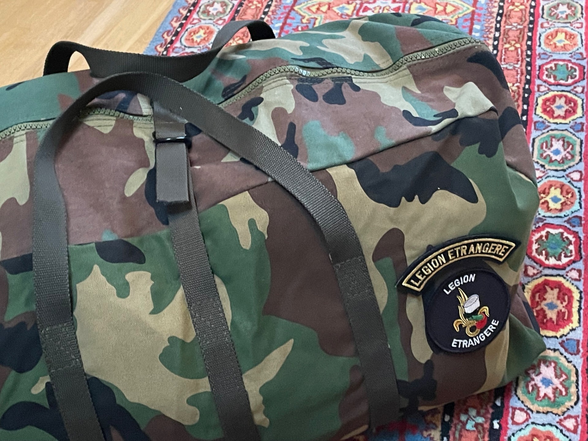 Franska Främlingslegionen  (Légion étrangère) - Field Bag Luggage Outdoor Travel Expedition Military Woodland Camo   - 3