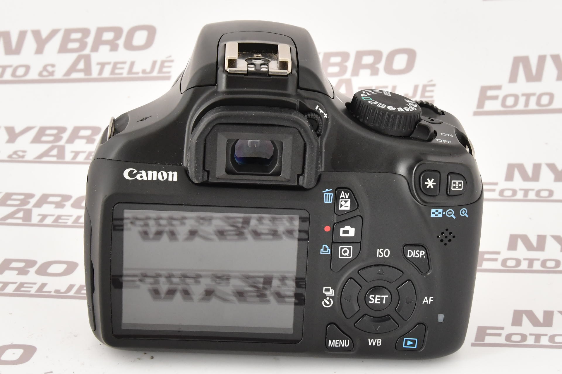 Canon EOS 1100D + 18-55/3,5-5,6 III - 2