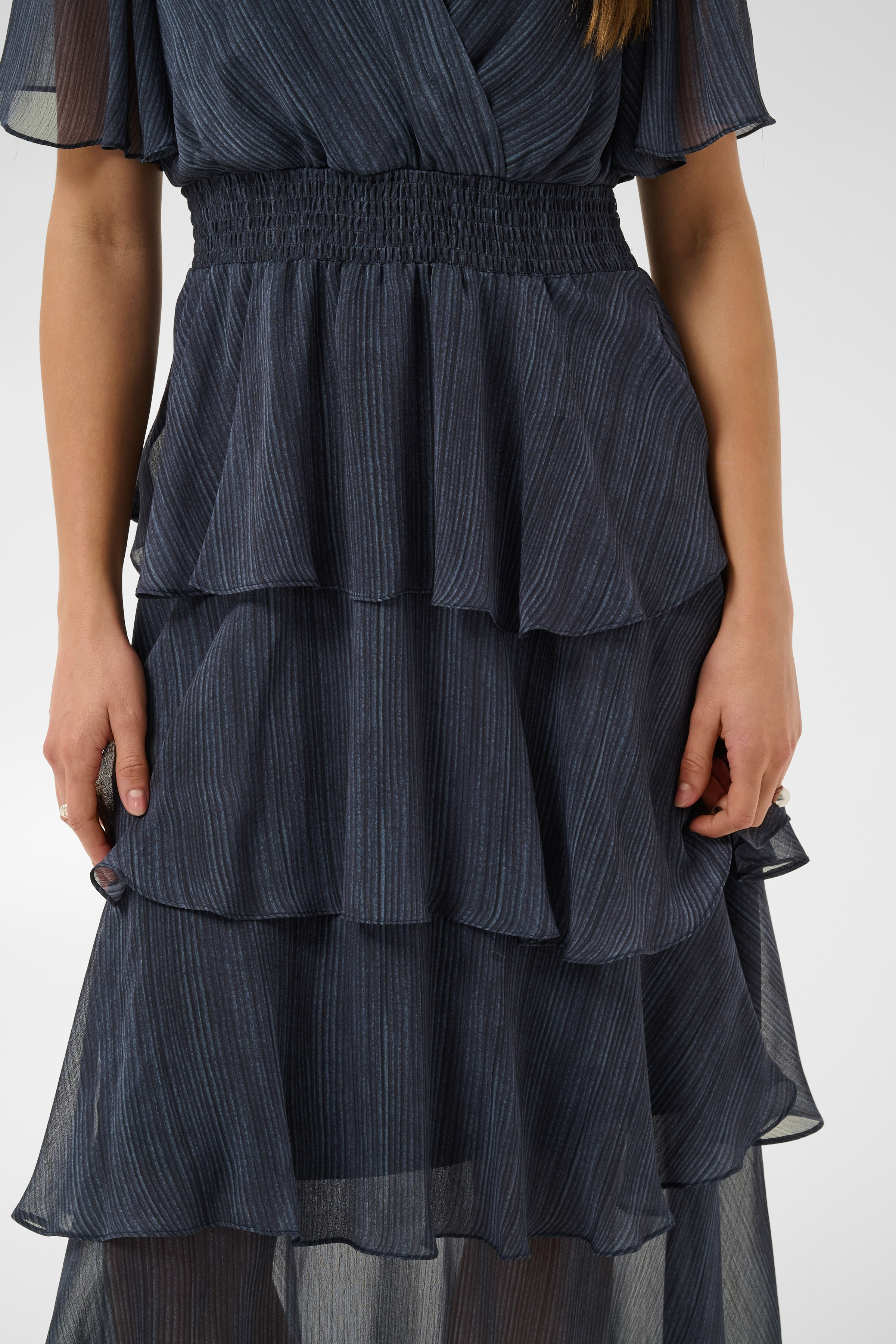 KAlouisa Dress Blue Blurry Stripe Lång Klänning med Volang - 4