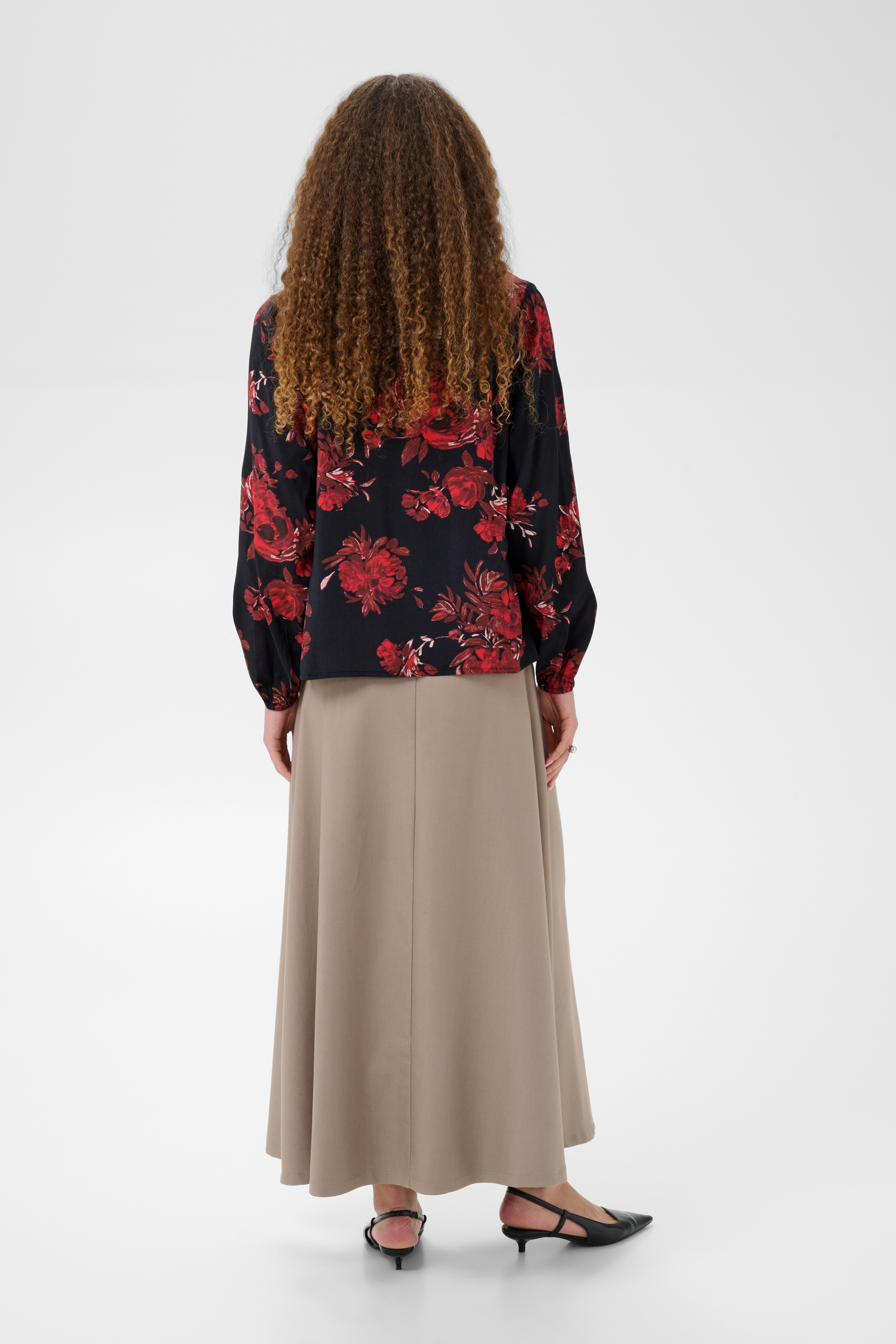 KAhope Blouse Black/Red Flower Rödblommig Blus - 3