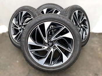 Kompletta Sommarhjul | 19" HYUNDAI Tucson 52910-D7420 | 5x114.3 7.5x19 ET53 67.1 + 225/55 R19 99V Hifly Vigorous HP801 | V01-2021 | 5.5mm | 5mm | 5mm | 3.7mm