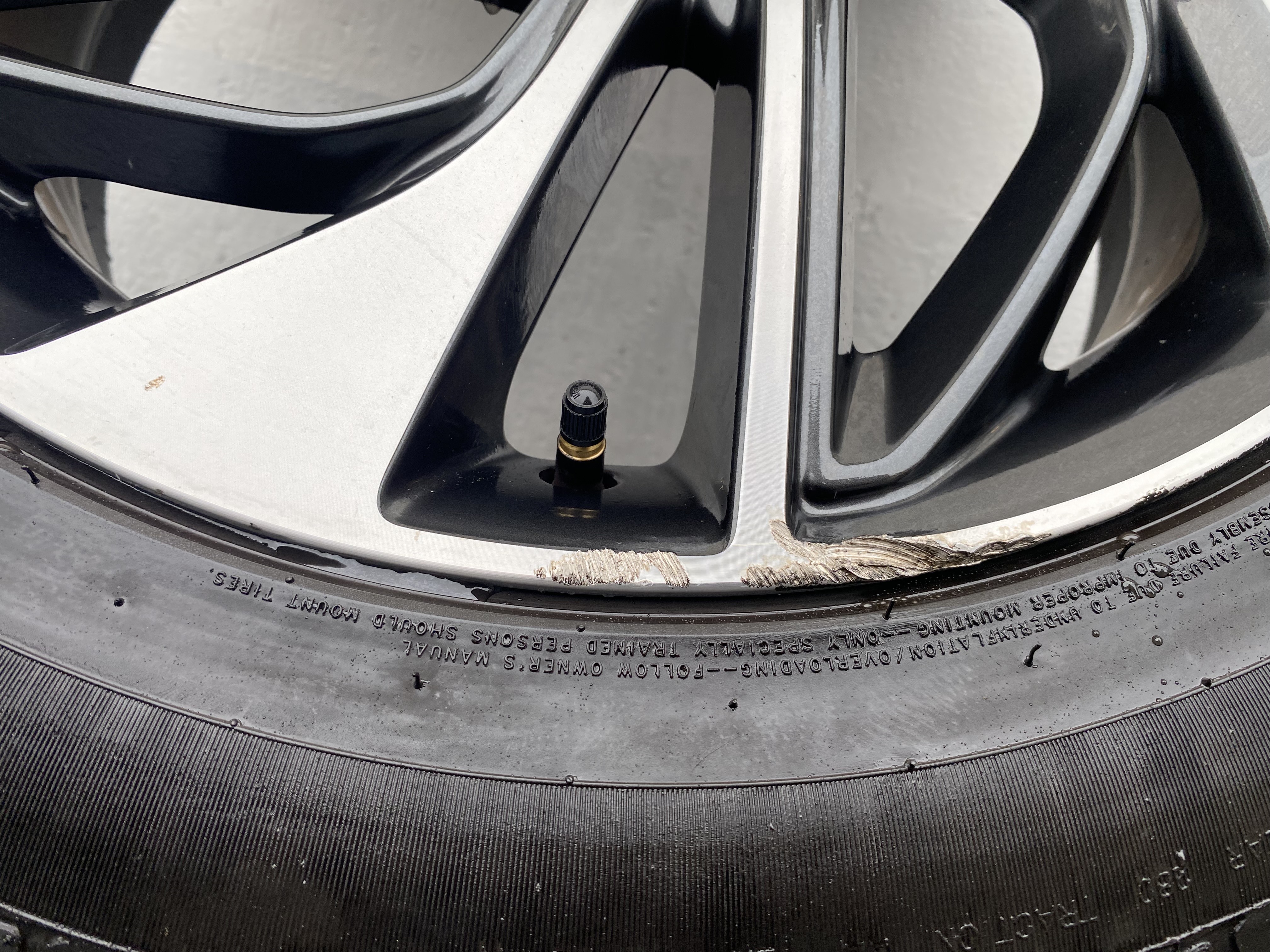 Kompletta Sommarhjul | 19" HYUNDAI Tucson 52910-D7420 | 5x114.3 7.5x19 ET53 67.1 + 225/55 R19 99V Hifly Vigorous HP801 | V01-2021 | 5.5mm | 5mm | 5mm | 3.7mm - 9