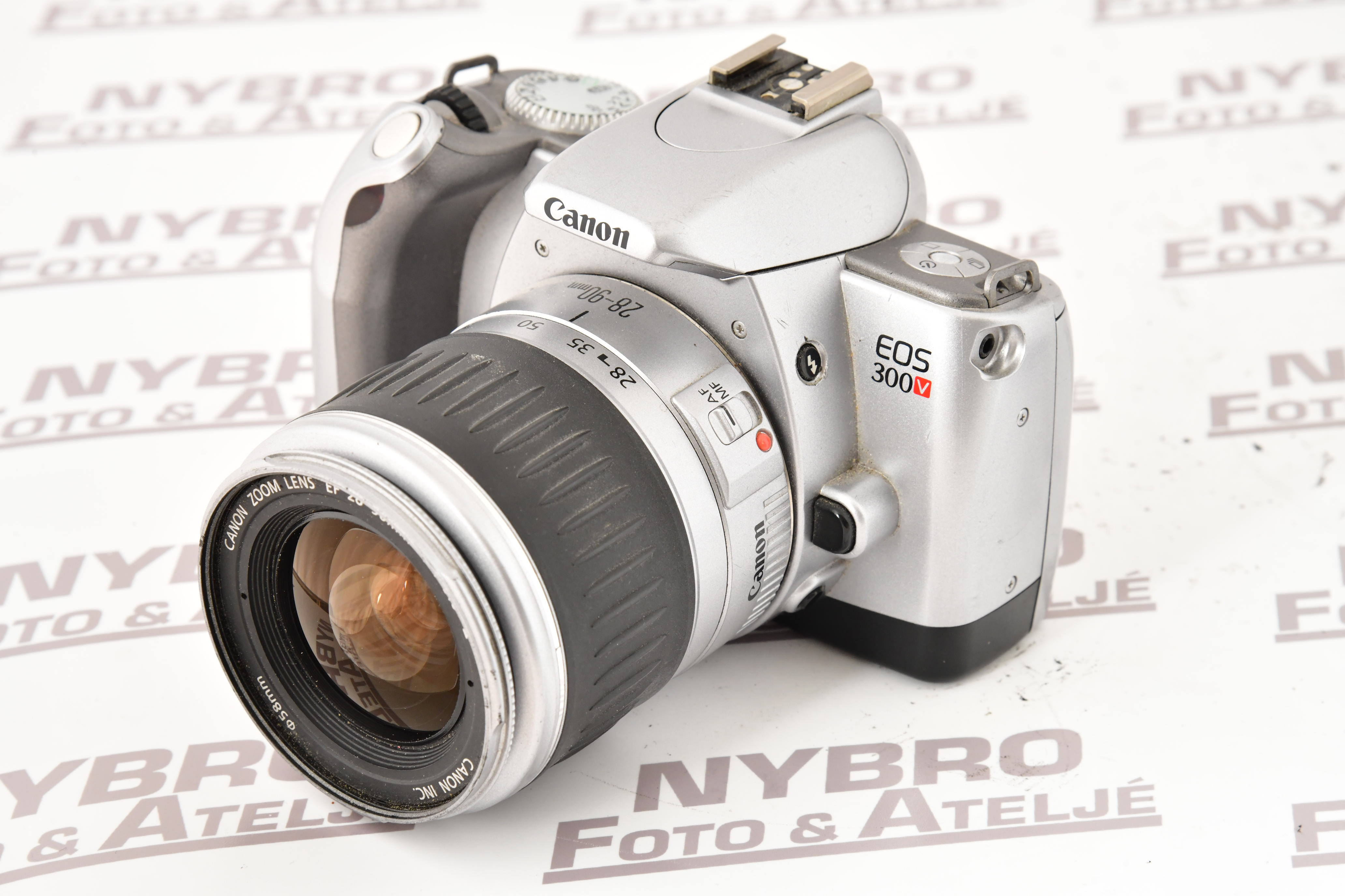 Canon EOS 300V + 28-90 / 4-5,6 II