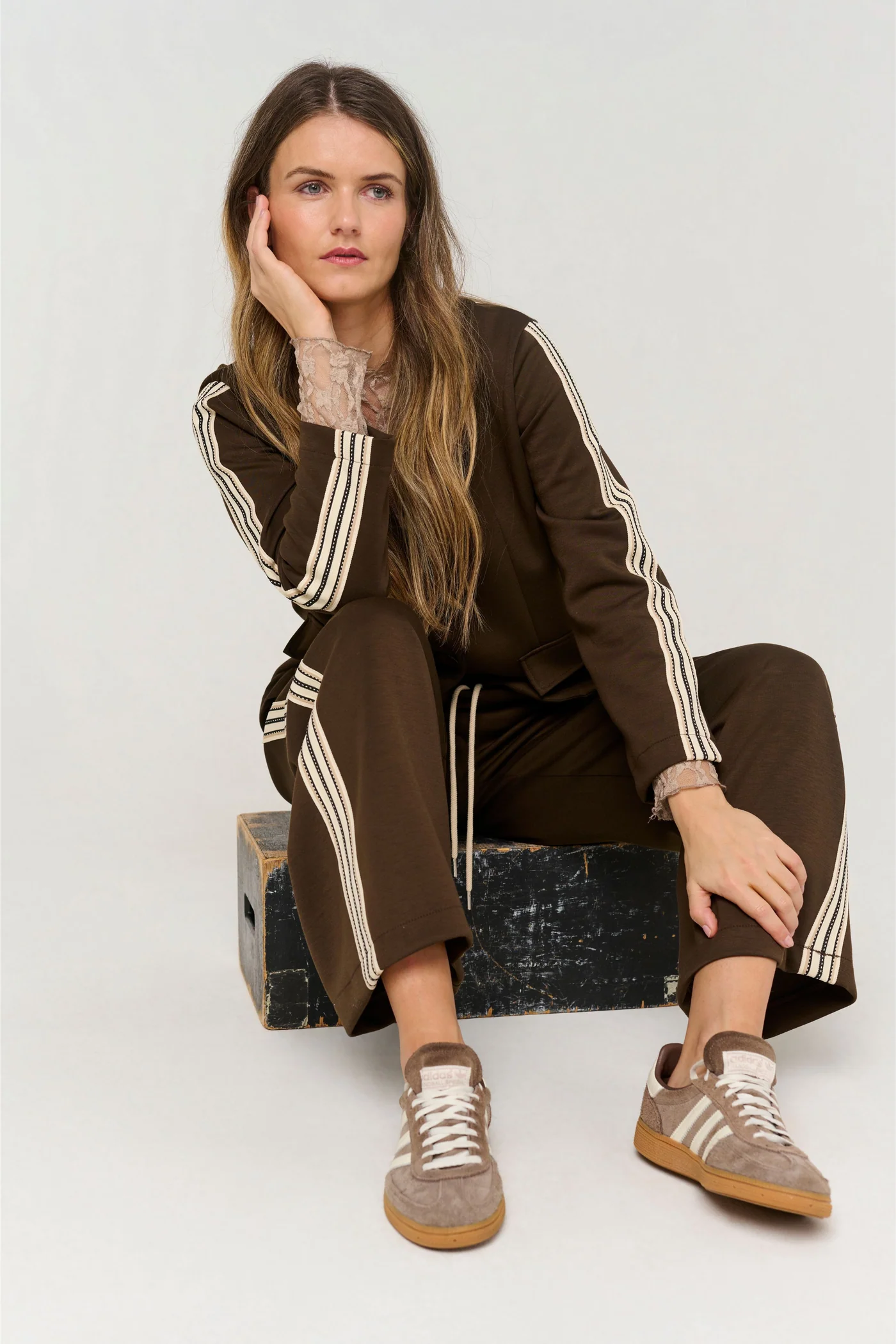 Alba Pant