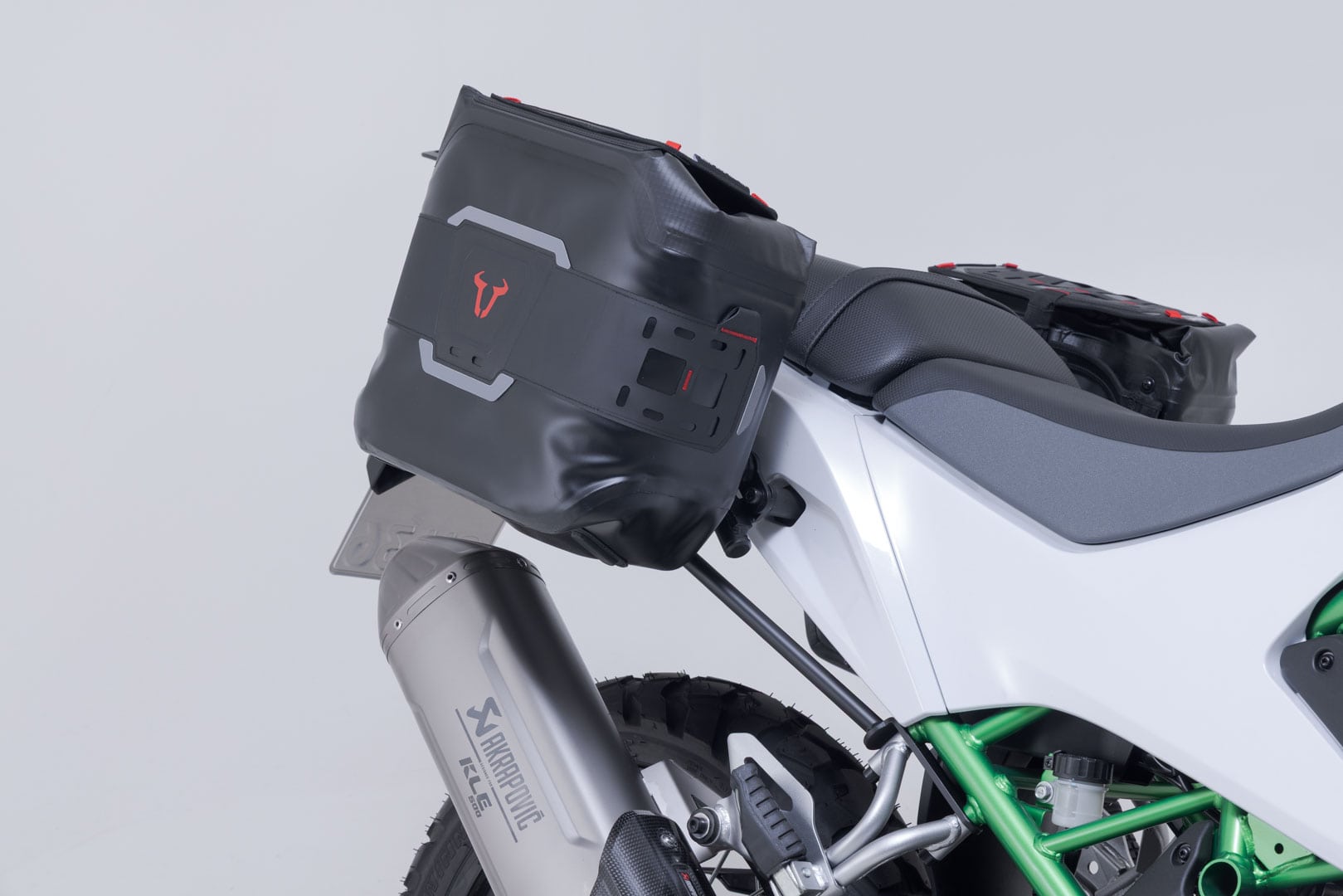 Side Bag WP system V-LOC for Akrapovic - 5
