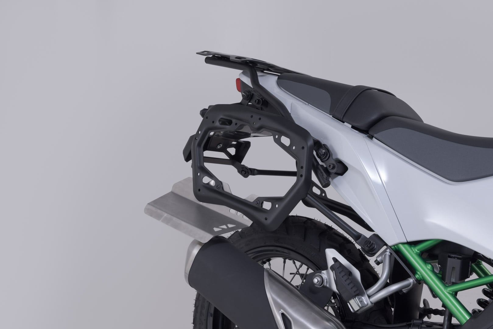 DUSC hard case system Black. 33/33L. Kawasaki KLE500/KLE500 SE (26-). - 3