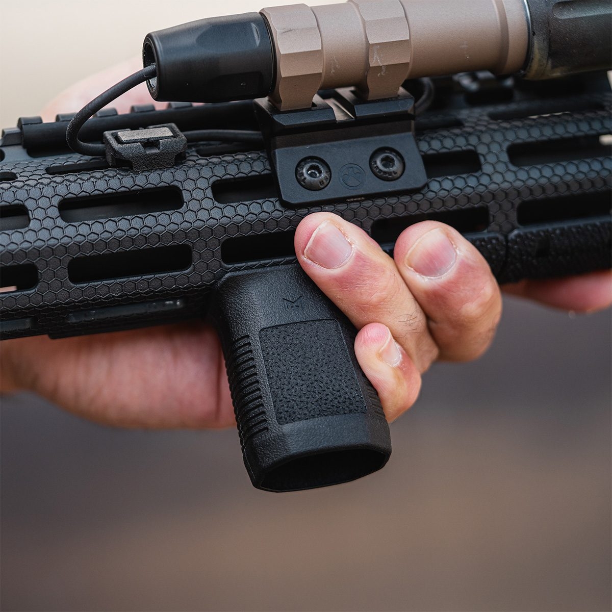 MAGPUL M-LOK SVG - Short Vertical Grip BLACK