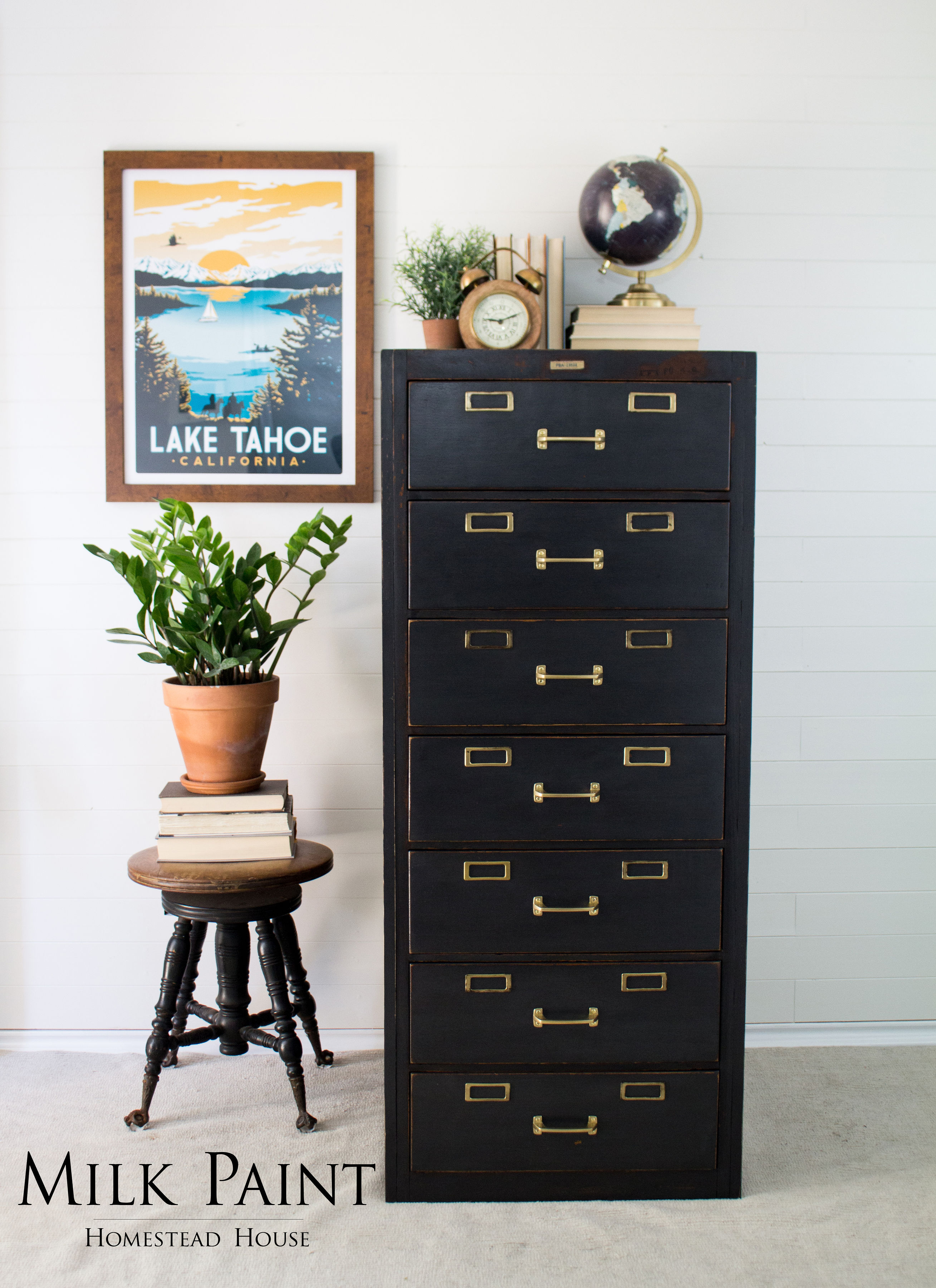 HH Milk Paint  Coal Black  330 g - 4